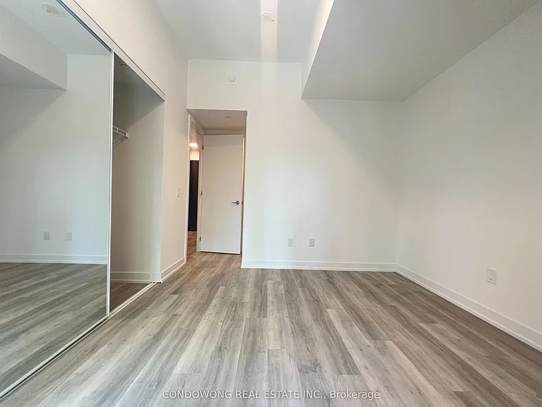 28 Eastern Ave #Townhouse 110 — Photo 5