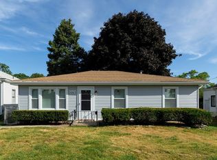3007 Jackson St, Bellwood, IL