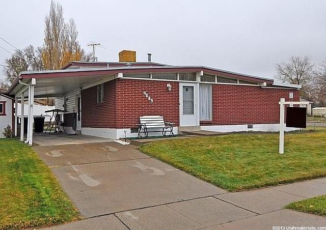 1st image of 4689 S Greenvalley Dr