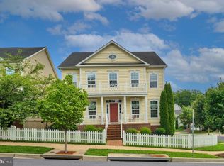 22351 Sweetspire Dr, Clarksburg, MD 20871