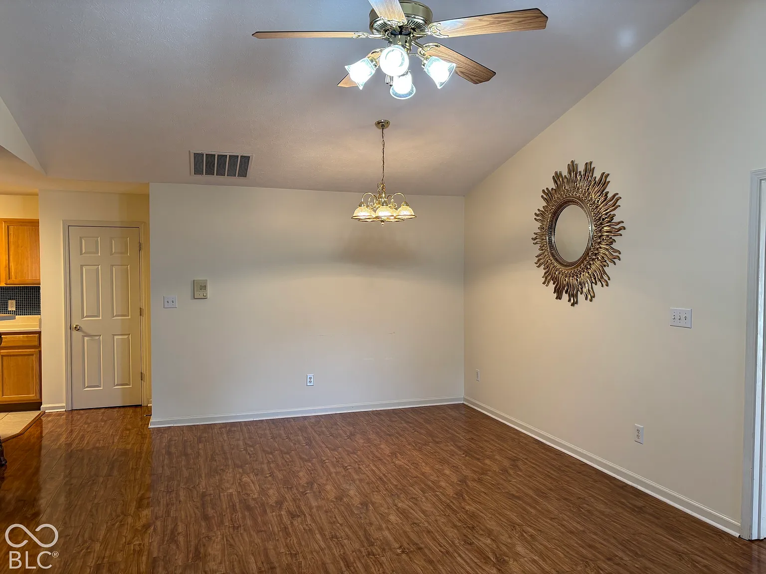 2 bed, 2.0 bath, 1144 sqft, $1,500 — Photo 4