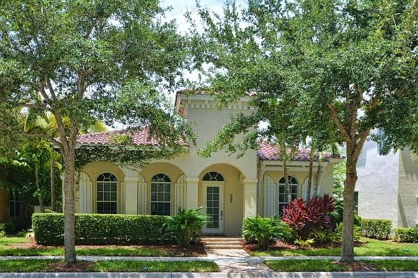 2nd image of 144 Santiago Dr