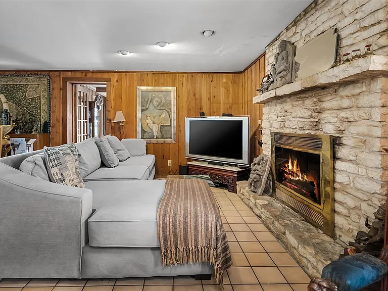 16020 Pool Canyon Rd — Photo 5