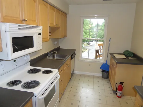 5978 Annaberg Pl #169, Burke, VA 22015