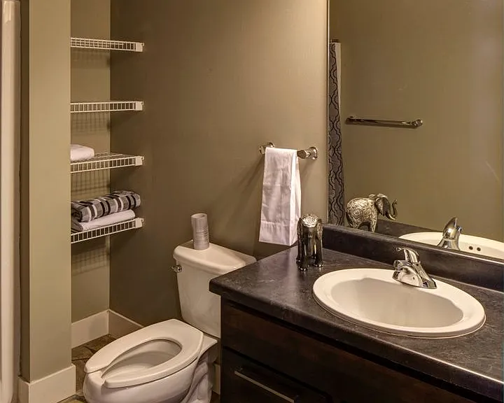 The Junction Apartments — Photo 29