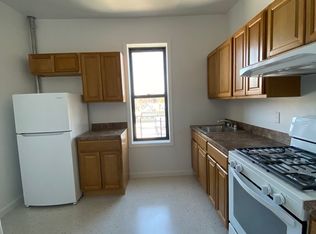 731 E 8th St #4C, Brooklyn, NY 11230