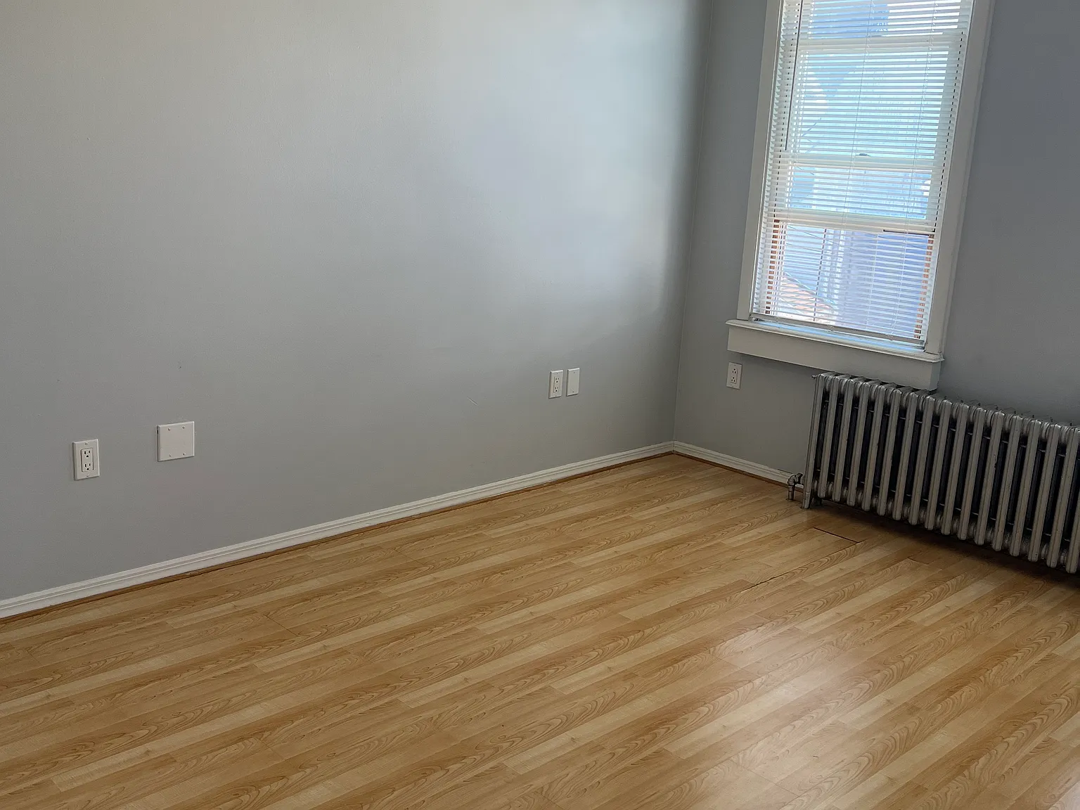 4821 Sciota St — Photo 3