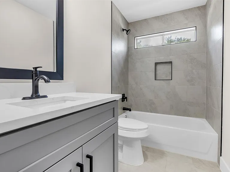 22002 Madera Canyon Ct — Photo 33