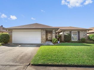 4049 S Woodbine St, Harvey, LA 70058
