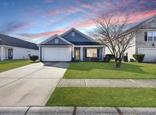 187 Wildberry Ln, Goose Creek, SC 29445