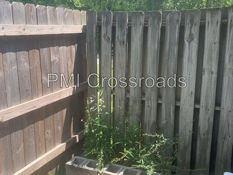 2755 Wedge St — Photo 4