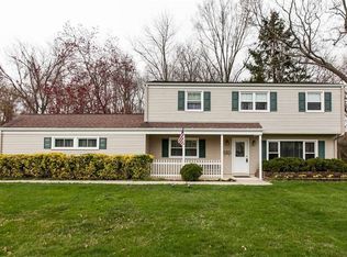 21 Johnson Ter, Middletown, NJ 07748