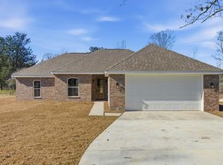 161 Sandy Run Rd, Hattiesburg, MS 39402