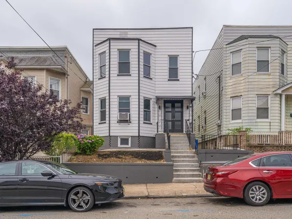 52 E 48th St, Bayonne, NJ 07002