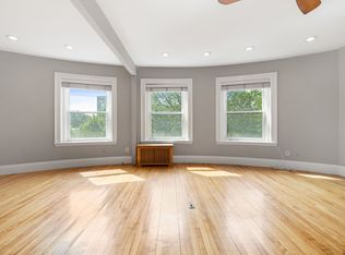 1011 Beacon St APT 4, Brookline, MA 02446
