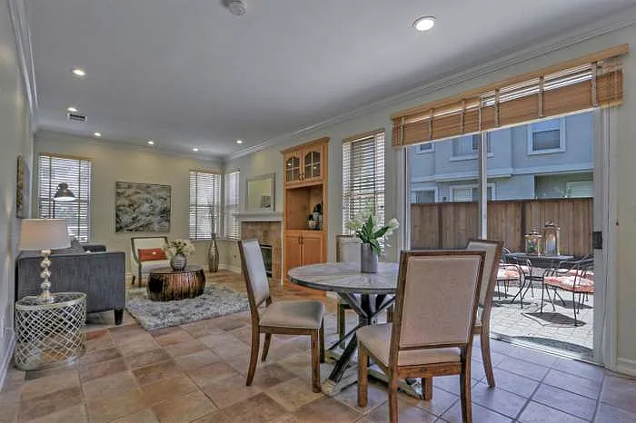 885 Windsor Hills Cir — Photo 10