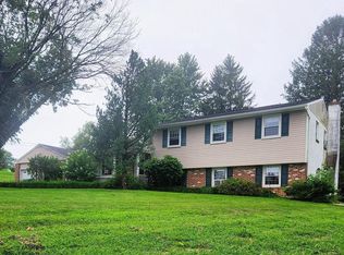 322 Rose Hill Rd, West Grove, PA 19390