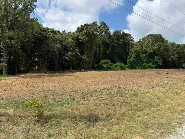 240 Demeka Dr, Somerville, TN 38068
