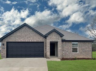 1603 Ridgefield Cir, Searcy, AR 72143