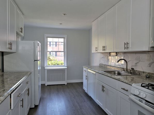 5A Laurel St #APARTMENT