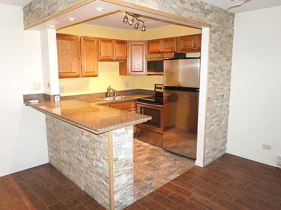 3rd image of 53 Oak Hill Colony APT 11