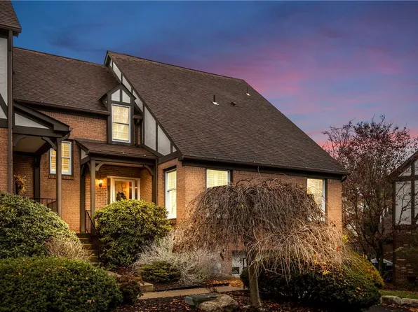212 Thornberry Cir, Pittsburgh, PA 15234