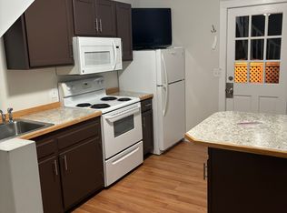 1072 Bridge St, Lowell, MA 01850