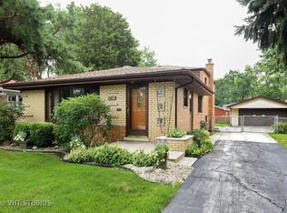 5133 Wolfe Dr, Oak Lawn, IL 60453