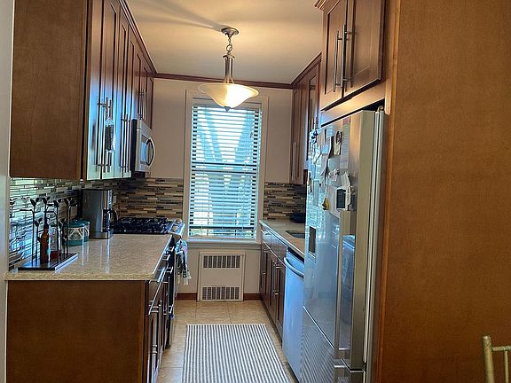 5th image of 83-05 98th St #4-D