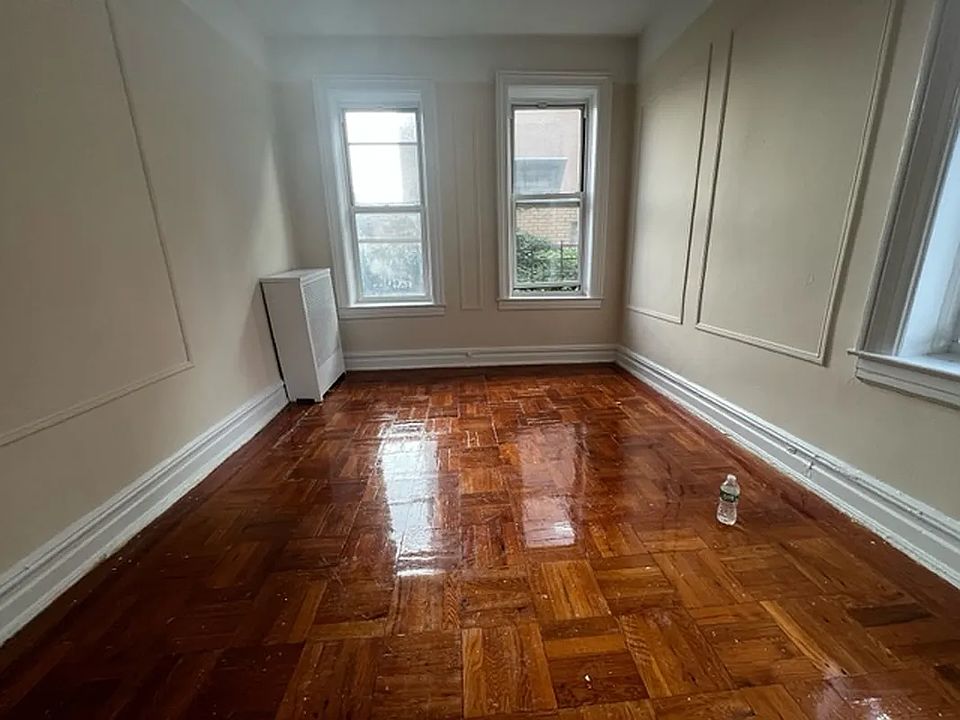 2nd image of 1930 Ocean Ave #1A