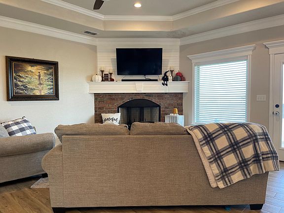 3rd image of 7549 Salerno Ct
