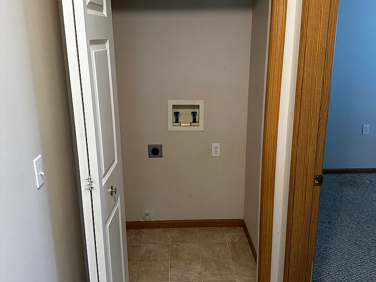 241 Broadway St #119 — Photo 12