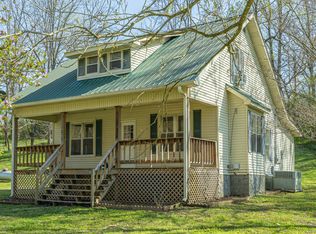 1328 N Springs Rd, Red Boiling Springs, TN 37150