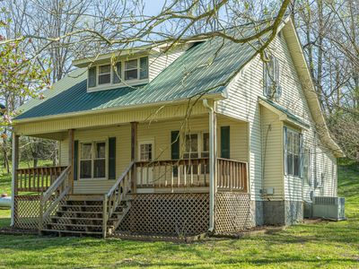 1328 N Springs Rd, Red Boiling Springs, TN, 37150