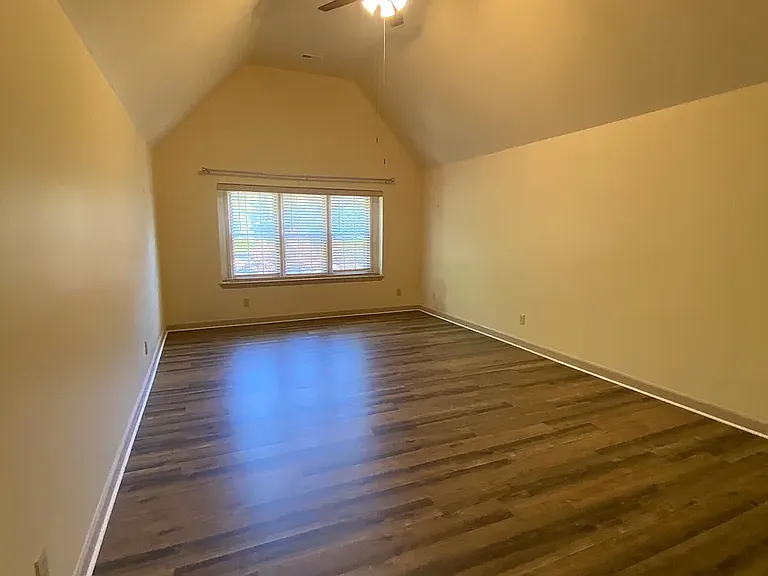 2503 Sawmill Rd — Photo 8