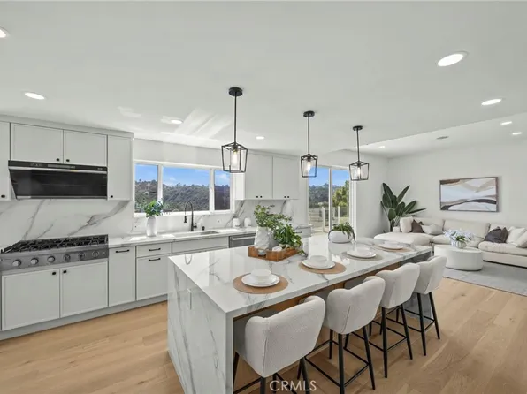 2377 Mount Olympus Dr, Los Angeles, CA 90046