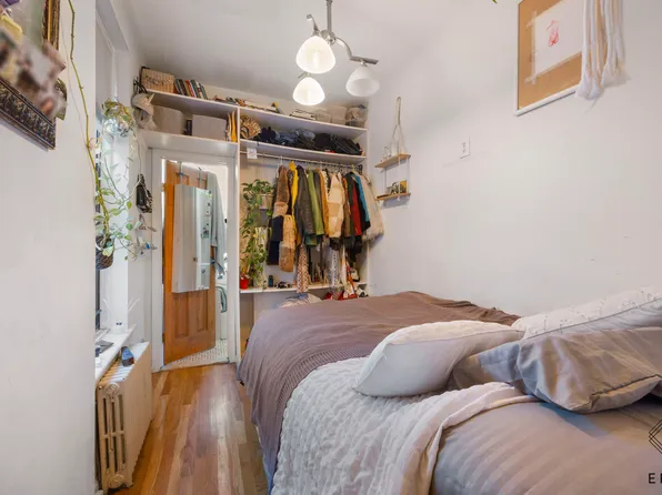 199 Java Street image 9 of 12