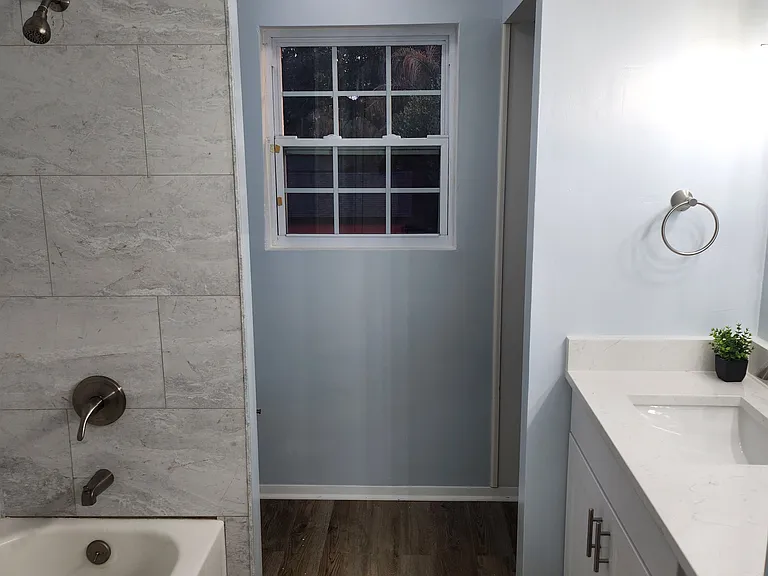 118 E Volusia Ave — Photo 10