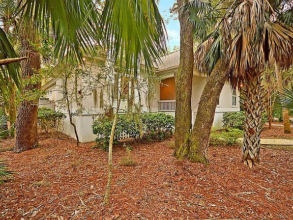 2nd image of 3029 Hidden Oak Dr