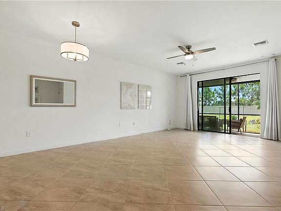 5th image of 14157 Pine Lodge LN