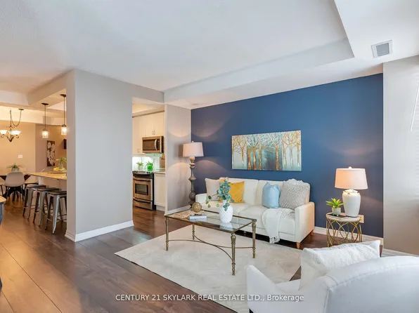 245 Dalesford Rd #516, Toronto, ON M8Y 4H7