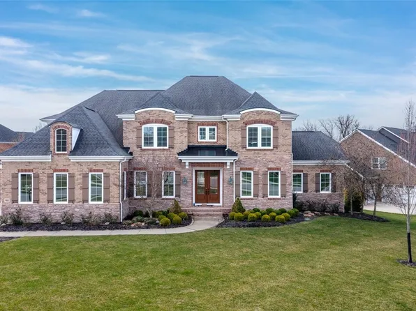 102 Minnock Dr, Mars, PA 16046