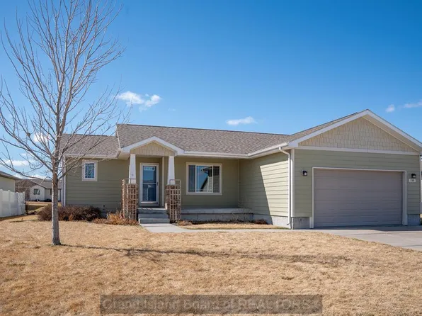 316 Cherokee Ave S, Grand Island, NE 68803