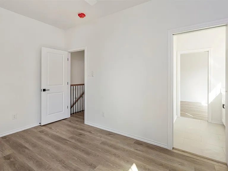 1266 Oakmont Bend Dr — Photo 33