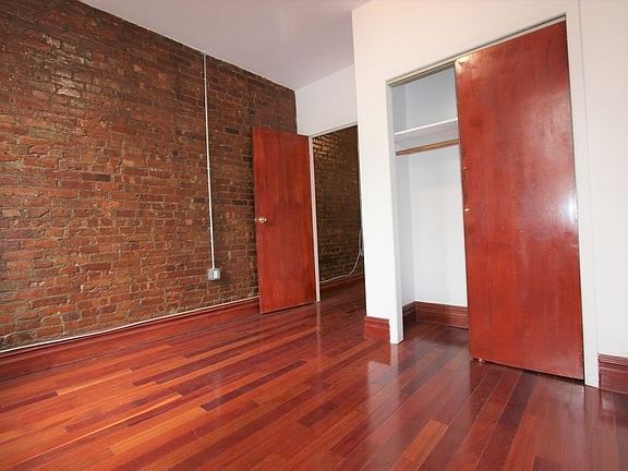2nd image of 144 W 109th St APT 4E