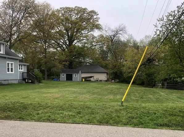 Maryland Ave, Edgewater, MD 21037