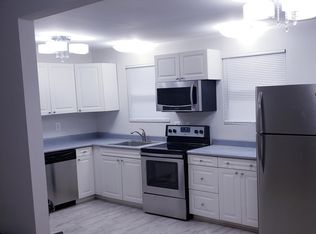 1651 Wilkshire St, Wolverine Lake, MI 48390