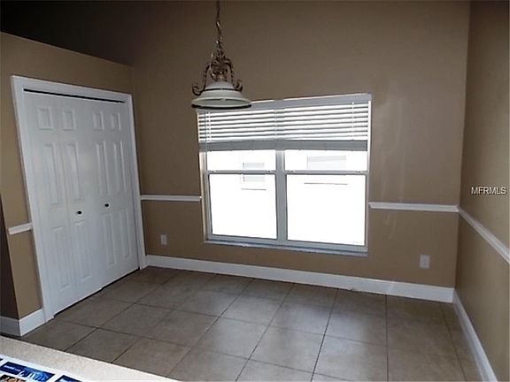 4th image of 1498 Bent Oaks Blvd