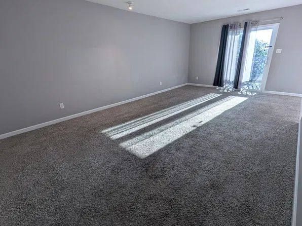 3618 SW Skyline Pkwy #A, Topeka, KS 66614