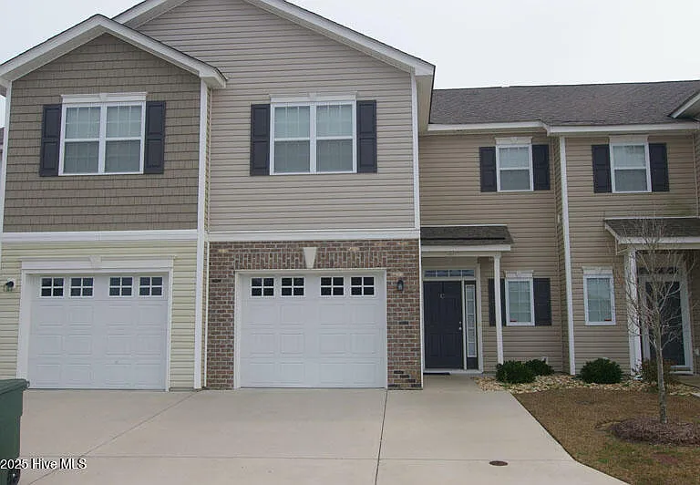 101 Fosbury Way #A — Photo 1